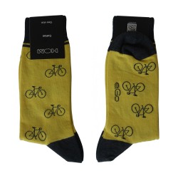 Calcetines amarillos para bicicleta