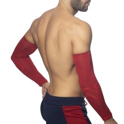 Haut de la marque ADDICTED - Athletic arm sleeves - rouge - Ref : AD1212 C06